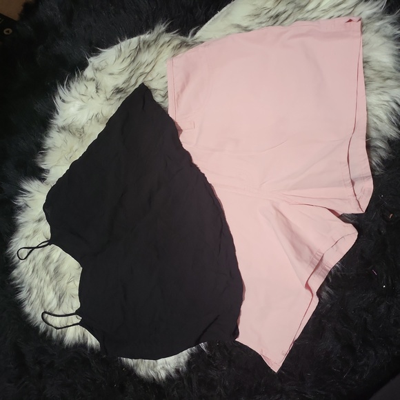 WOMENS OUTFIT PINK RUE SHORTS 12 AND NO BOUNDARIES BLACK LIGHTWEIGHT TANK SIZE L - Picture 1 of 7